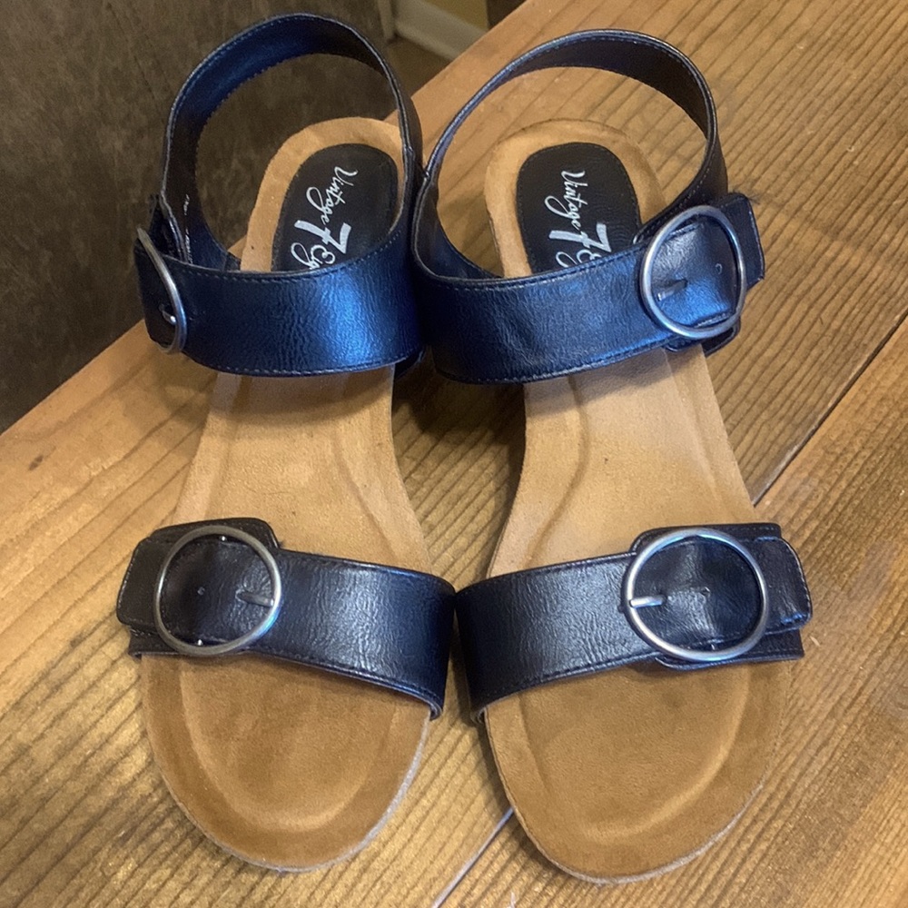 Wedge sandals